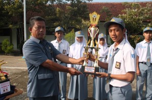 Juara 1 Lomba Padus HUT TNI ke  71 2016 (1)